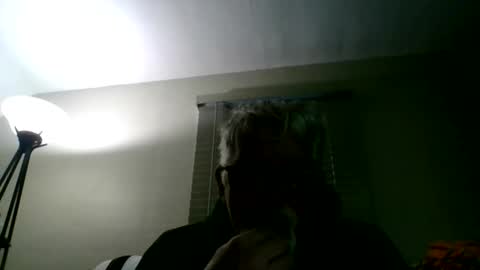 Snapshot of oldmiguy chatting on 12.20.25 OldMIGUY online show from 12.20.25