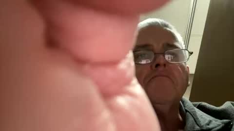 Snapshot of oldrm chatting on 12.23.24 OldrM online show from 12.23.24