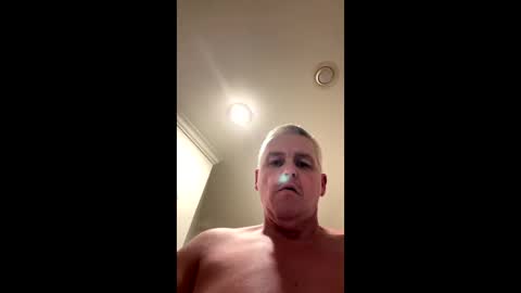 Snapshot of oldrm chatting on 11.03.25 OldrM online show from 11.03.25