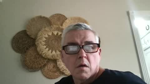 Snapshot of oldrm chatting on 01.09.26 OldrM online show from 01.09.26