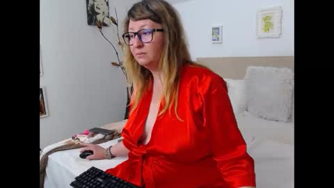 Olga Pavlova online show from 05.03.26