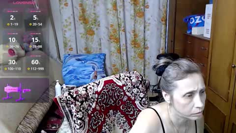 Olguscha online show from 10.21.25