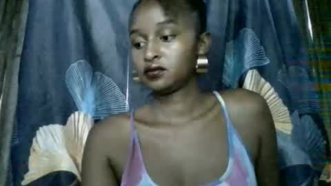 olinah610 online show from 04.27.26