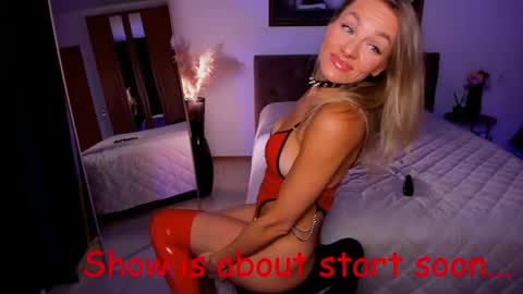 Snapshot of oliva_candy chatting on 05.12.26 oliva_candy online show from 05.12.26