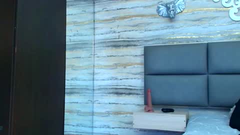 Oliver  online show from 12.21.25