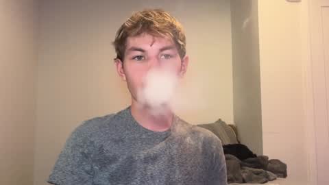 Snapshot of oliver_beck chatting on 12.23.24 Oliver Beck online show from 12.23.24