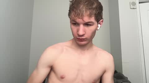 Snapshot of oliver_beck chatting on 01.29.25 Oliver Beck online show from 01.29.25