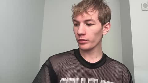 Snapshot of oliver_beck chatting on 01.30.25 Oliver Beck online show from 01.30.25