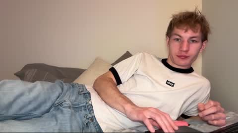 Snapshot of oliver_beck chatting on 02.06.25 Oliver Beck online show from 02.06.25