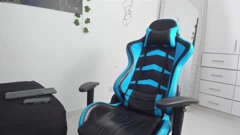 Oliver bray online show from 03.02.25