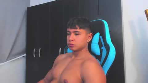 Oliver bray online show from 12.22.25