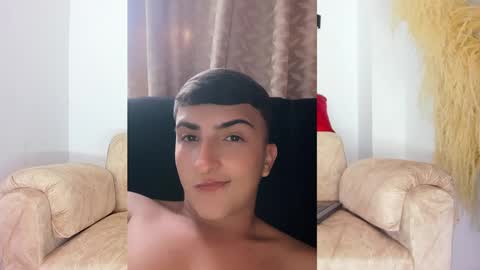 Snapshot of oliver_kooper chatting on 12.28.24 OLIVER online show from 12.28.24