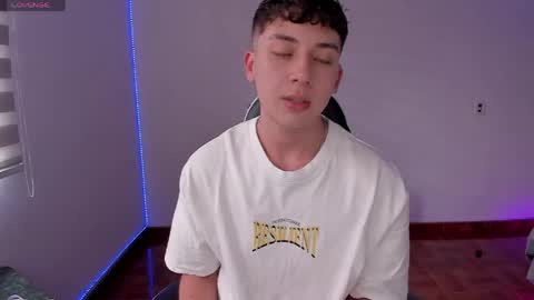 oliveeer online show from 05.24.26