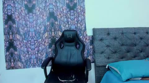 oliver_smith_2 online show from 03.02.25