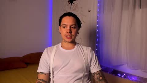 Snapshot of oliver_usher chatting on 12.02.24 Mr Blue Sky online show from 12.02.24