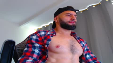 oliver online show from 10.31.25