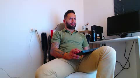 oliver online show from 01.05.26