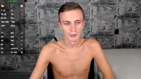 Snapshot of oliverfresh chatting on 11.18.25 Oliver online show from 11.18.25