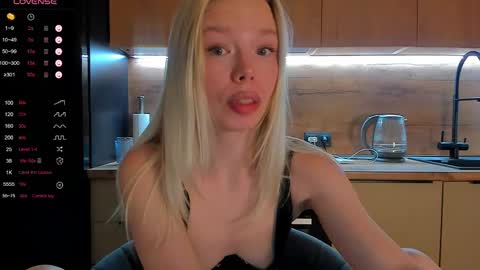 Olivia 3 online show from 05.30.26