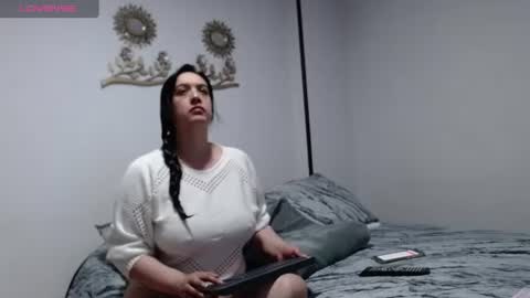 Olivia Gonzales online show from 07.03.26