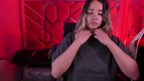 Snapshot of olivia_fox69 chatting on 02.15.26 OLIVIA online show from 02.15.26