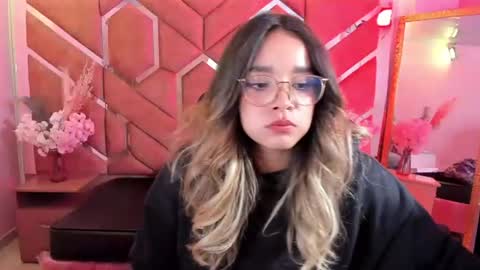  OLIVIA  online show from 07.09.26