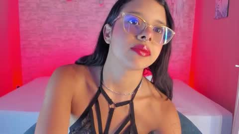 OLIVIA  online show from 02.28.26