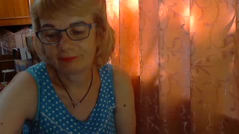 Olivia Mia online show from 06.21.26