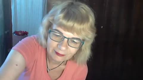 Olivia Mia online show from 07.22.26
