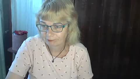 Olivia Mia online show from 07.23.26