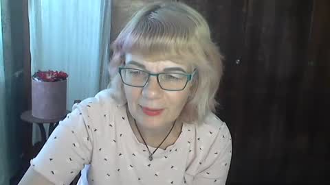 Olivia Mia online show from 07.24.26