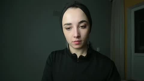 Olivia online show from 01.27.25