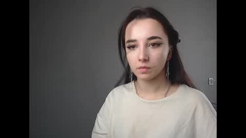 Olivia online show from 03.04.25