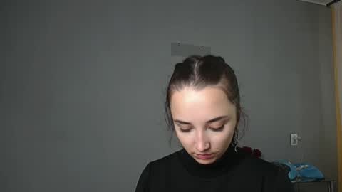 Olivia online show from 10.12.25