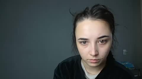 Olivia online show from 11.12.25