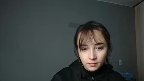 Olivia online show from 11.22.25