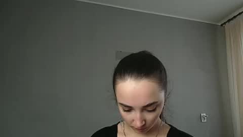 Olivia online show from 03.04.26