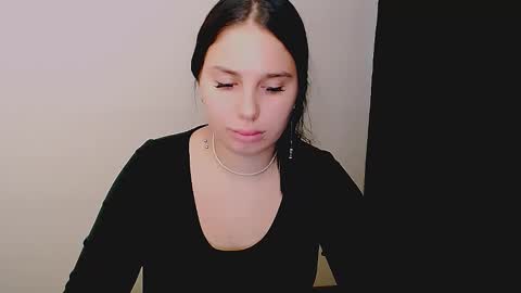 Olivia online show from 09.20.25