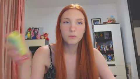 Snapshot of olivia_ridd chatting on 07.18.26 OLIVIA online show from 07.18.26