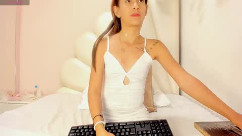 Olivia online show from 02.16.25