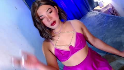 Miss OLIVIA online show from 08.03.26