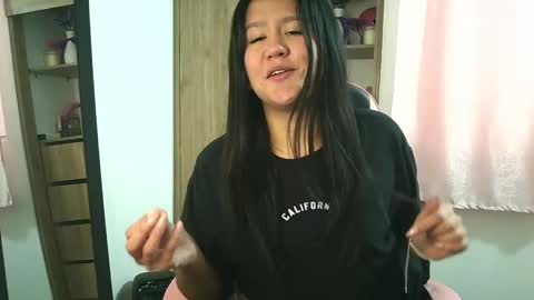 Olivia online show from 11.20.25