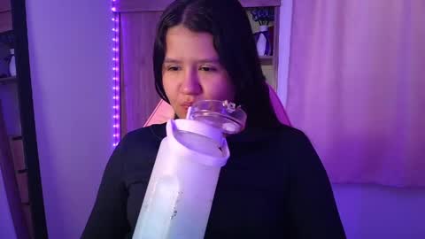 Olivia online show from 06.05.26