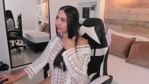 olivia_willoow online show from 11.08.25