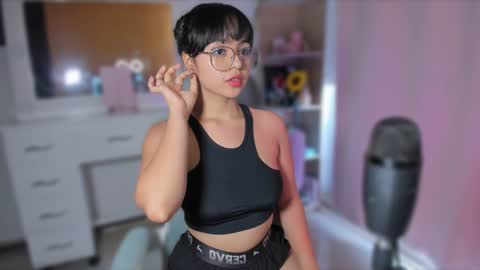 Olivia online show from 02.01.25