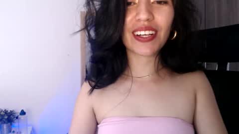 oliviaaa__ online show from 12.28.24