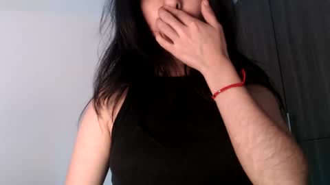 oliviaaa__ online show from 12.30.24