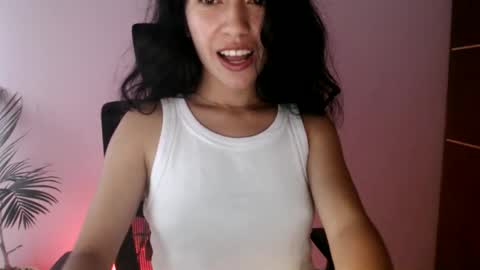 oliviaaa__ online show from 05.25.26