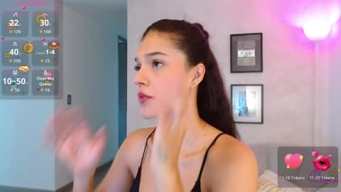Snapshot of oliviabran_ chatting on 04.21.26 Olivia Bram online show from 04.21.26