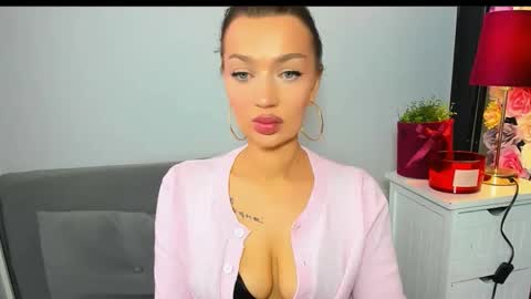 OliviaDirty online show from 04.22.26